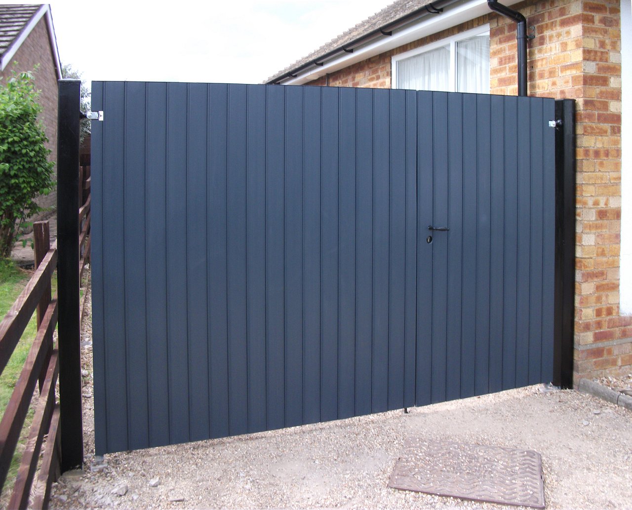 Composite Panel Gates Newport Pagnell