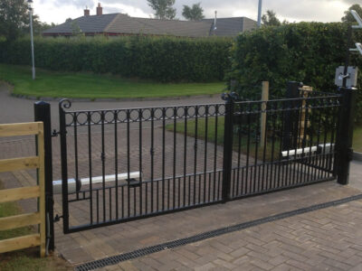 Bletchley solar powered gates